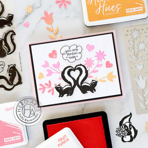Hero Arts Skunk Love Clear Stamps