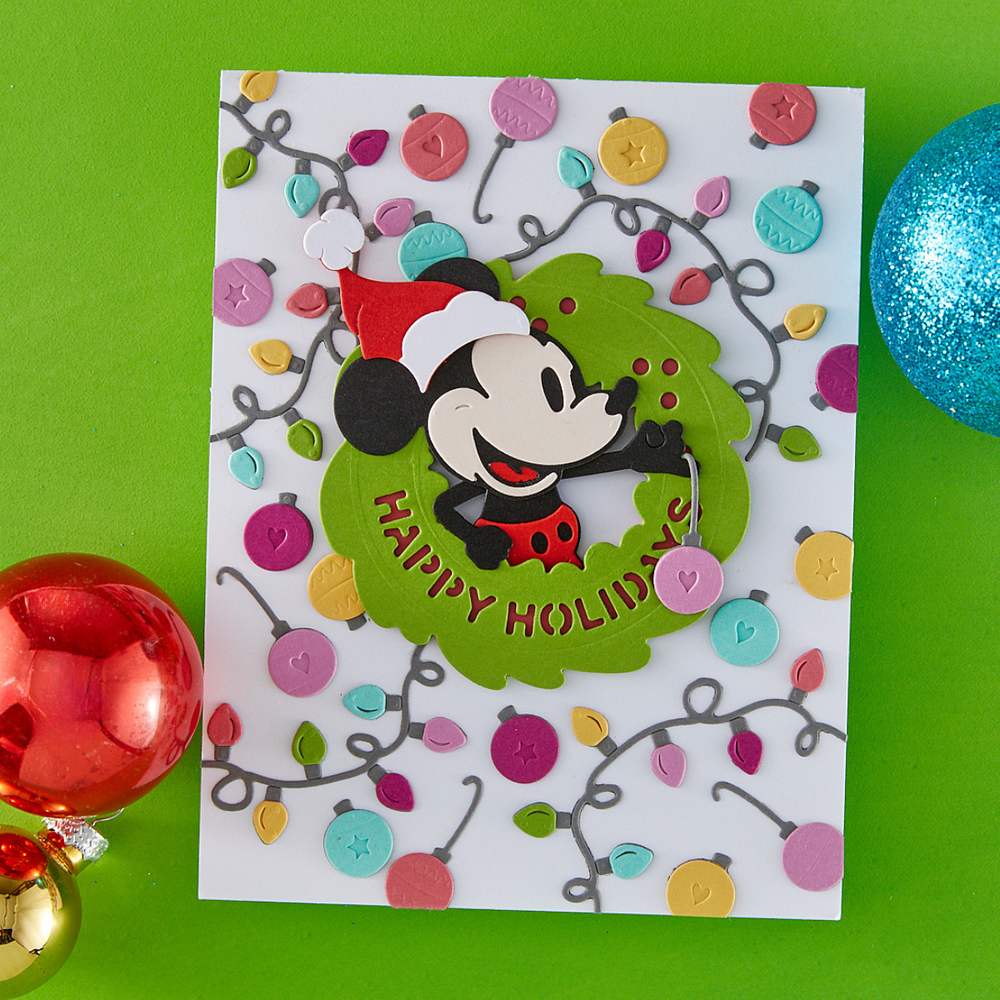 Classic Mouse Holiday Wreath Etched Dies