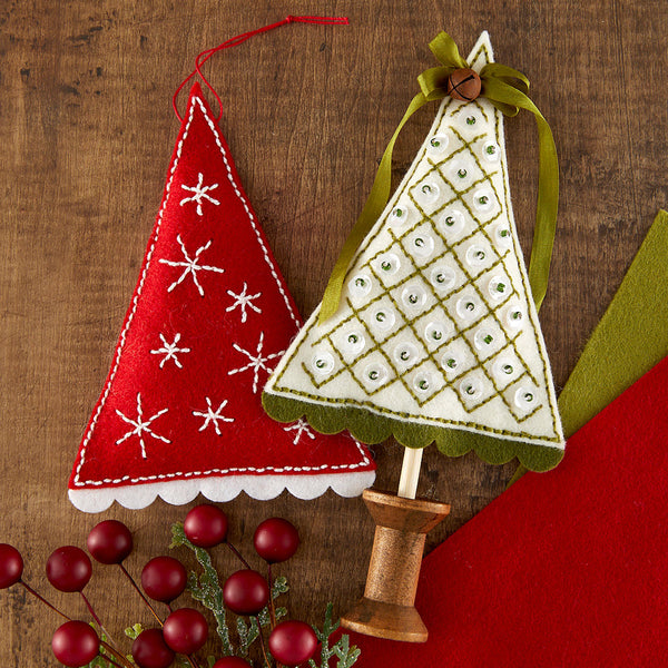 Felt Festive Trees Etched Dies by Nichol Spohr
