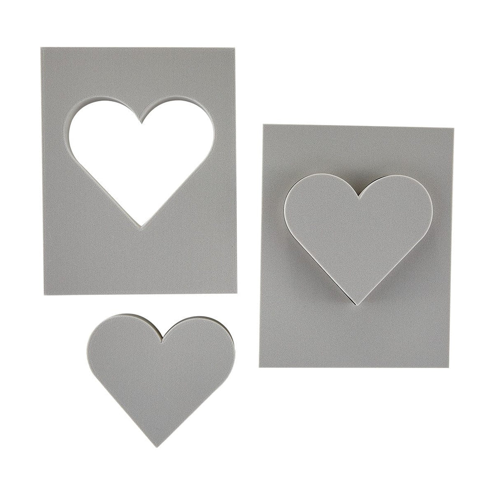 Ranger Heart Cut Stamping Foam Simon Hurley create. 4 pc.